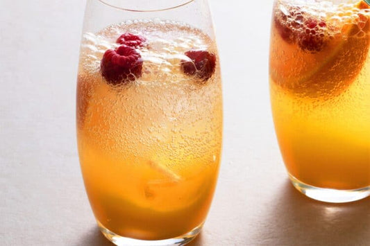 Poletni Passion Potion spritz - recept